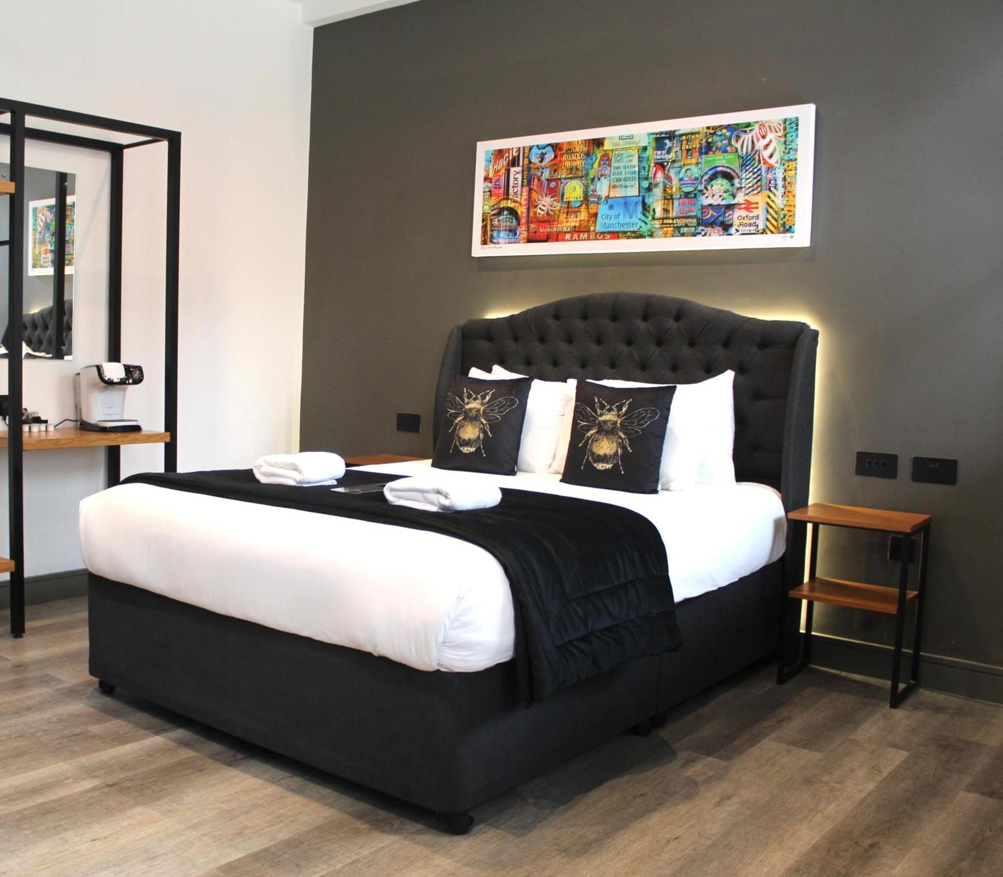 อารีนา แบลก ไลออน Bed & Breakfast ซัลฟอร์ด ภายนอก รูปภาพ